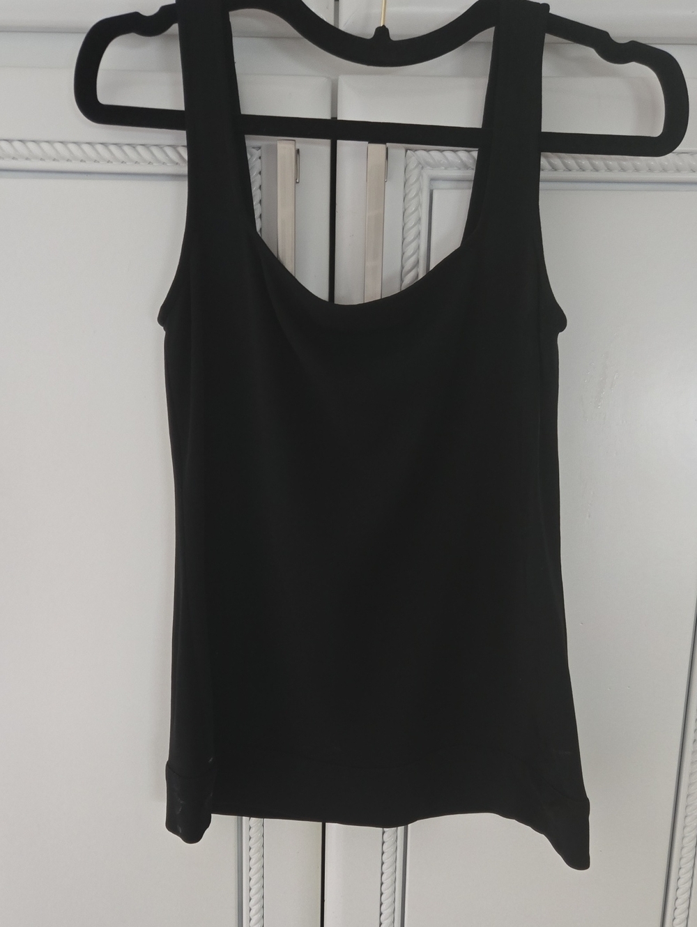 Everyday Black Scoop Neck Tank Top